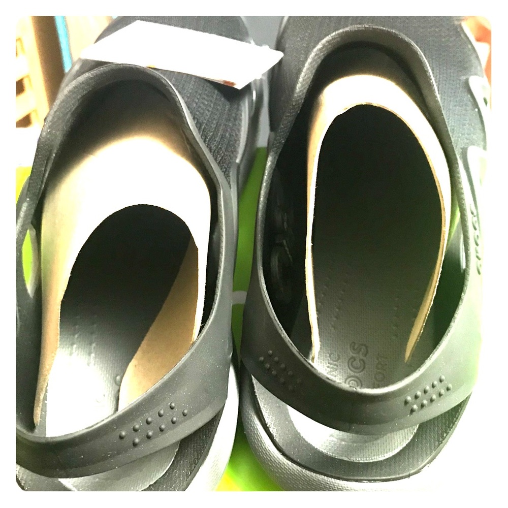 *Host Pick!* New with tags!🏷 Men’s Crocs swift-water sandal - Picture 5 of 8